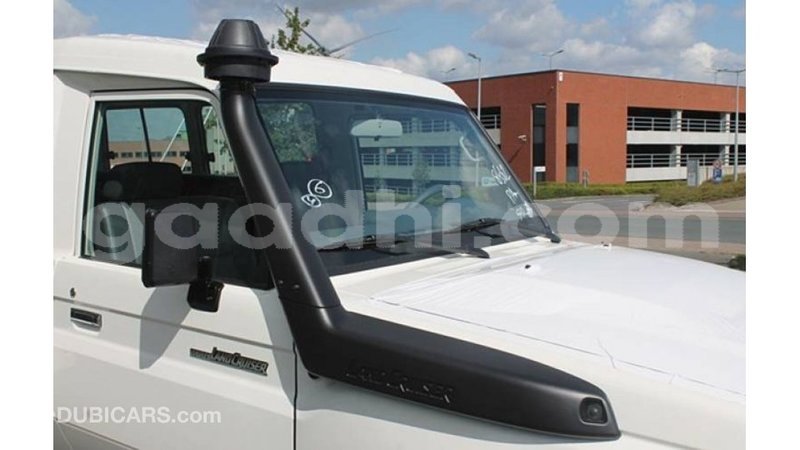 Big with watermark toyota land cruiser somalia import dubai 3576