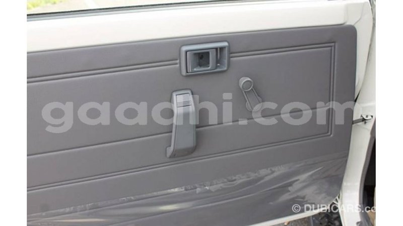 Big with watermark toyota land cruiser somalia import dubai 3576