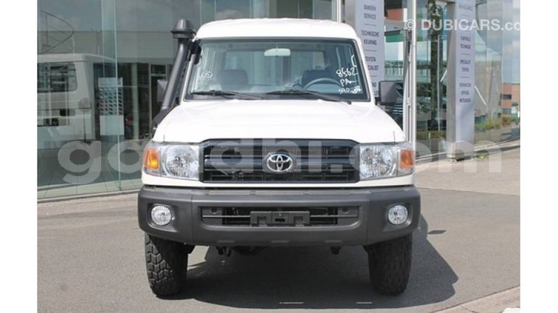 Big with watermark toyota land cruiser somalia import dubai 3576