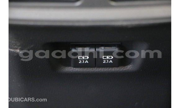 Buy Import Toyota HiAce White Truck in Import - Dubai in Somalia Buy Import Toyota HiAce White Truck in Import - Dubai in Somalia