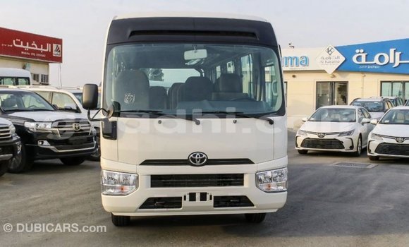 ይግዙ Imported Toyota Coaster ነጭ መኪና በ Import - Dubai በ ሶማሊያ ይግዙ Imported Toyota Coaster ነጭ መኪና በ Import - Dubai በ ሶማሊያ