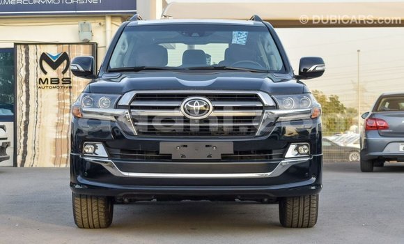 اشتري Imported Toyota Land Cruiser أسود سيارة في Import - Dubai في الصومال اشتري Imported Toyota Land Cruiser أسود سيارة في Import - Dubai في الصومال
