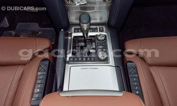 اشتري Imported Toyota Land Cruiser أسود سيارة في Import - Dubai في الصومال اشتري Imported Toyota Land Cruiser أسود سيارة في Import - Dubai في الصومال