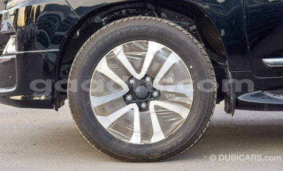 اشتري Imported Toyota Land Cruiser أسود سيارة في Import - Dubai في الصومال اشتري Imported Toyota Land Cruiser أسود سيارة في Import - Dubai في الصومال
