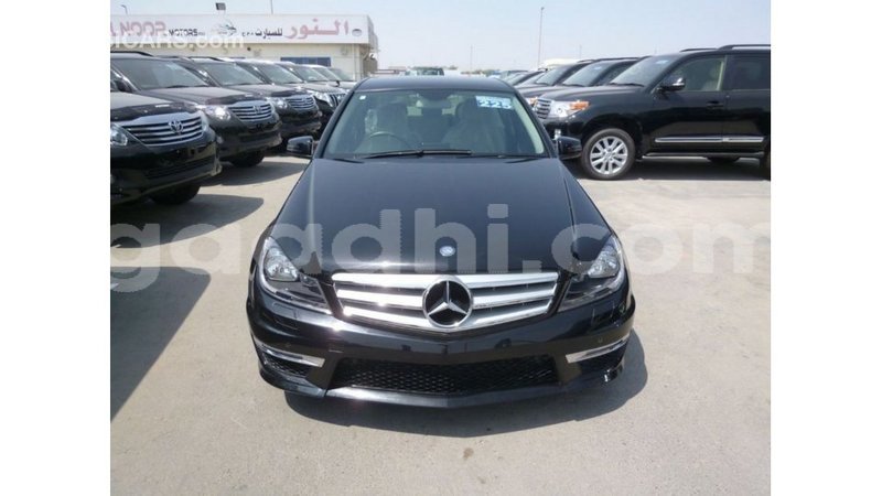 Big with watermark mercedes benz 200 somalia import dubai 3589