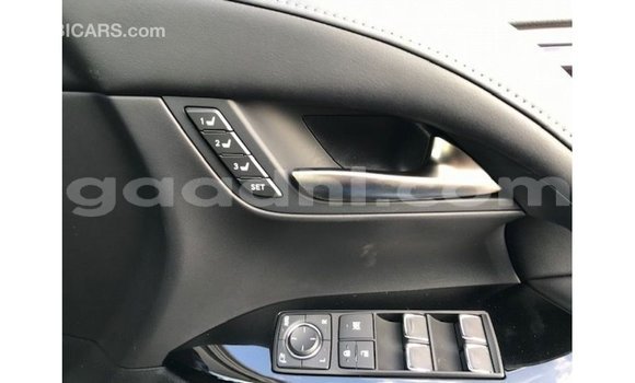 Acheter Import Voiture Lexus LX Autre à Import - Dubai, Somalie Acheter Import Voiture Lexus LX Autre à Import - Dubai, Somalie