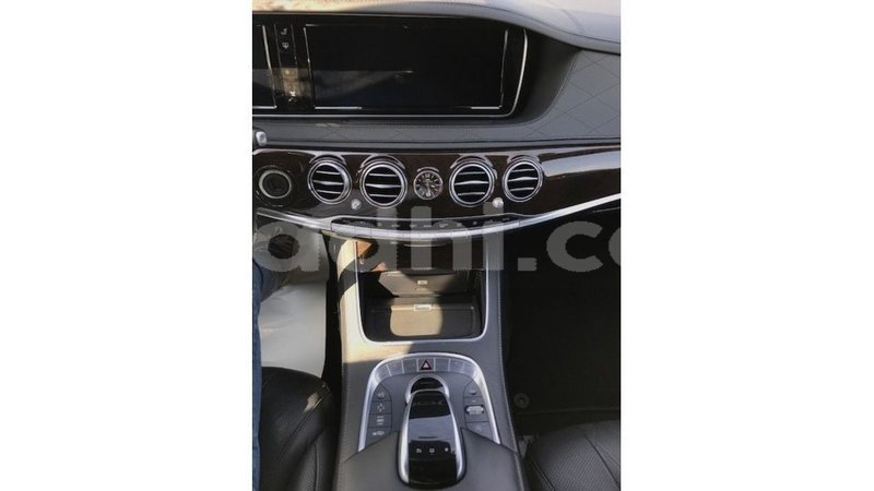 Big with watermark mercedes benz 190 somalia import dubai 3595