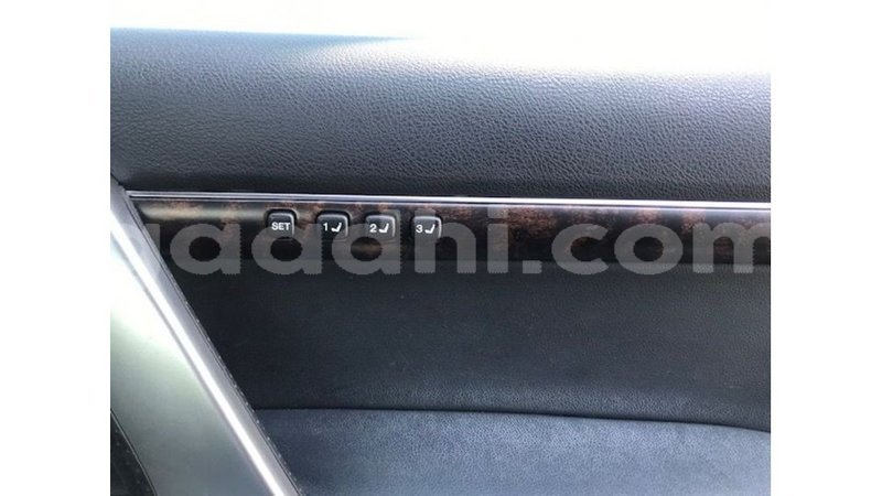 Big with watermark toyota land cruiser somalia import dubai 3596