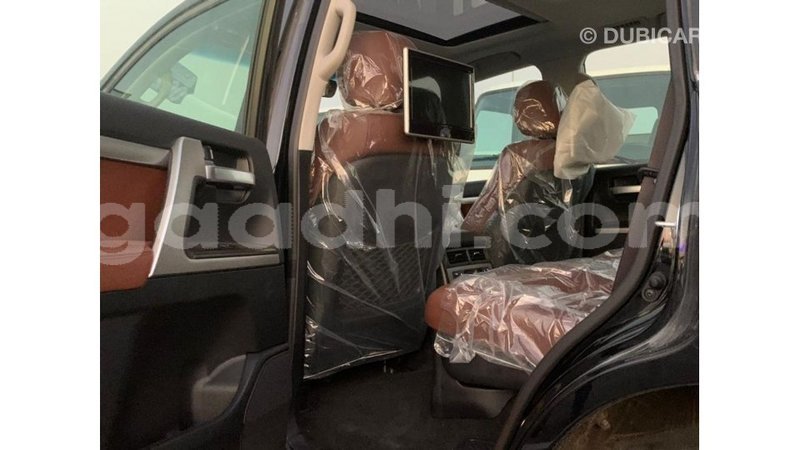 Big with watermark toyota land cruiser somalia import dubai 3598