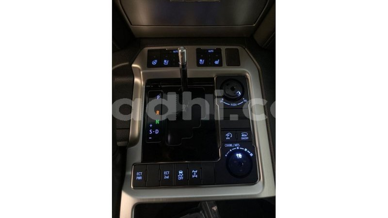 Big with watermark toyota land cruiser somalia import dubai 3598