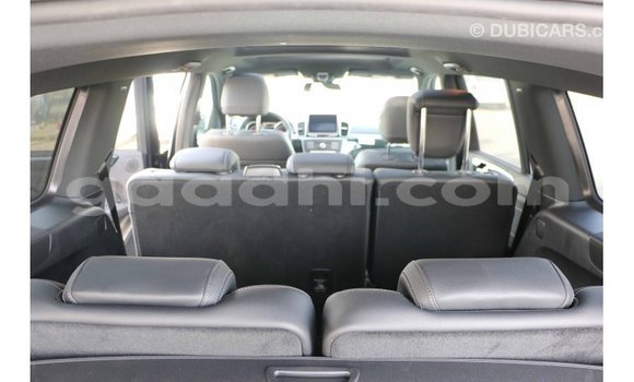 Buy Import Mercedes-Benz 190 Black Car in Import - Dubai in Somalia Buy Import Mercedes-Benz 190 Black Car in Import - Dubai in Somalia