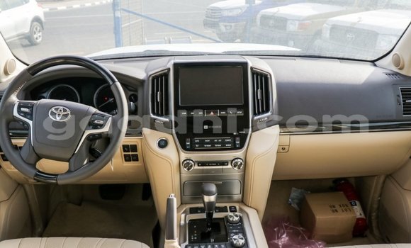 Buy Import Toyota Land Cruiser Black Car in Import - Dubai in Somalia Buy Import Toyota Land Cruiser Black Car in Import - Dubai in Somalia