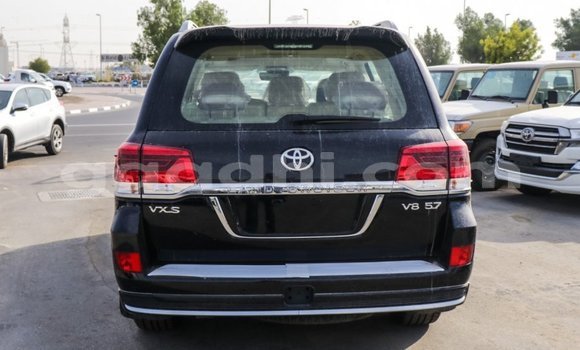 Buy Import Toyota Land Cruiser Black Car in Import - Dubai in Somalia Buy Import Toyota Land Cruiser Black Car in Import - Dubai in Somalia