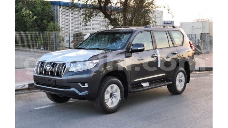 Big with watermark toyota prado somalia import dubai 3606