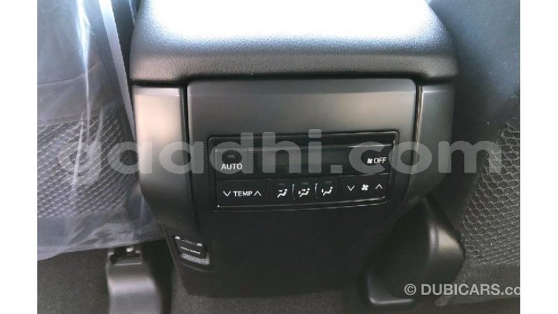 Big with watermark toyota prado somalia import dubai 3606