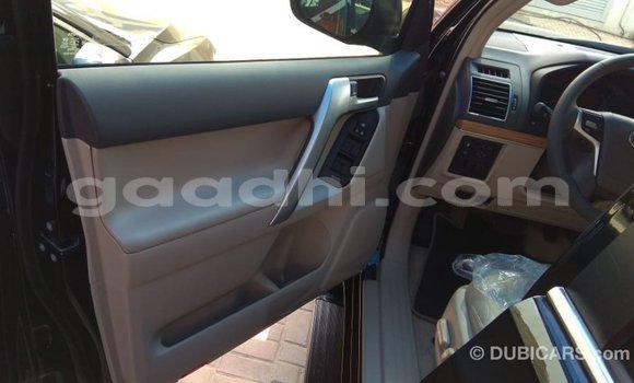 Nunua Imported Toyota Prado Nyeusi Gari ndani ya Import - Dubai nchini Somalia Nunua Imported Toyota Prado Nyeusi Gari ndani ya Import - Dubai nchini Somalia