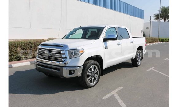 Buy Import Toyota Tundra White Car in Import - Dubai in Somalia Buy Import Toyota Tundra White Car in Import - Dubai in Somalia
