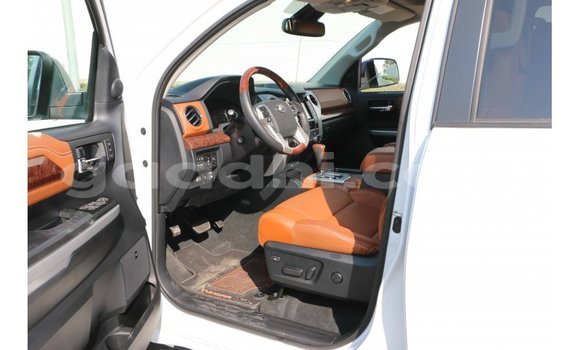 Buy Import Toyota Tundra White Car in Import - Dubai in Somalia Buy Import Toyota Tundra White Car in Import - Dubai in Somalia