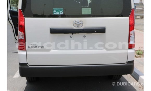 Buy Import Toyota Hiace White Car in Import - Dubai in Somalia Buy Import Toyota Hiace White Car in Import - Dubai in Somalia