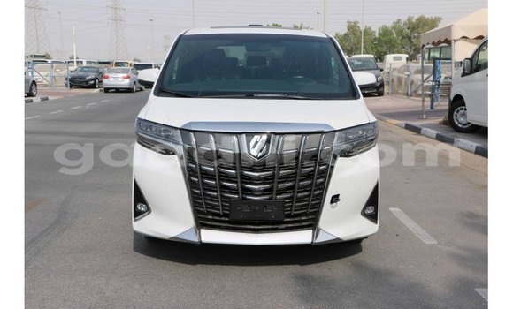 Nunua Imported Toyota Alphard Nyeupe Gari ndani ya Import - Dubai nchini Somalia Nunua Imported Toyota Alphard Nyeupe Gari ndani ya Import - Dubai nchini Somalia