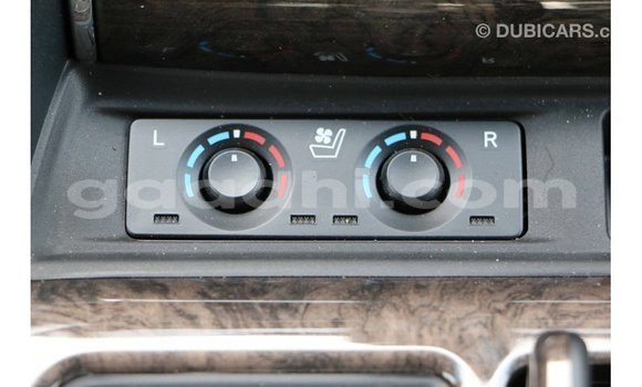 Nunua Imported Toyota Alphard Nyeupe Gari ndani ya Import - Dubai nchini Somalia Nunua Imported Toyota Alphard Nyeupe Gari ndani ya Import - Dubai nchini Somalia