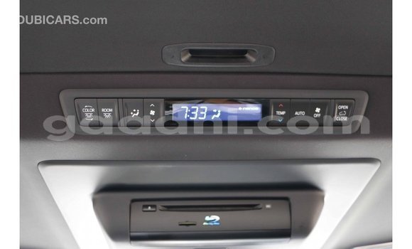 Nunua Imported Toyota Alphard Nyeupe Gari ndani ya Import - Dubai nchini Somalia Nunua Imported Toyota Alphard Nyeupe Gari ndani ya Import - Dubai nchini Somalia