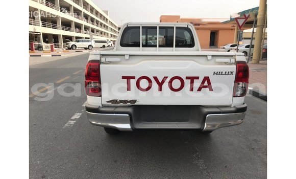 Buy Import Toyota Hilux White Car in Import - Dubai in Somalia Buy Import Toyota Hilux White Car in Import - Dubai in Somalia