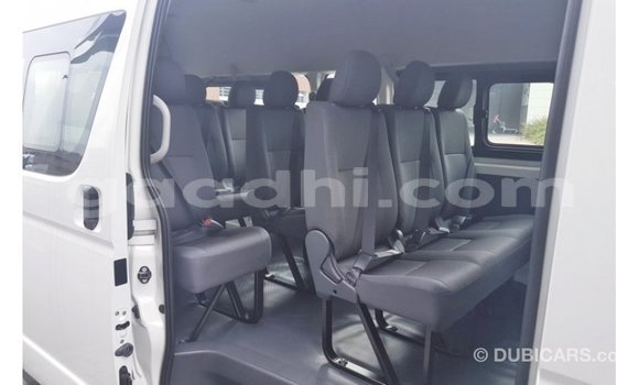 Buy Import Toyota Hiace White Car in Import - Dubai in Somalia Buy Import Toyota Hiace White Car in Import - Dubai in Somalia