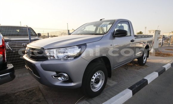Acheter Import Voiture Toyota Hilux Autre à Import - Dubai, Somalie Acheter Import Voiture Toyota Hilux Autre à Import - Dubai, Somalie