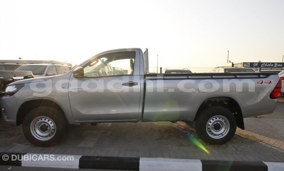 Acheter Import Voiture Toyota Hilux Autre à Import - Dubai, Somalie Acheter Import Voiture Toyota Hilux Autre à Import - Dubai, Somalie
