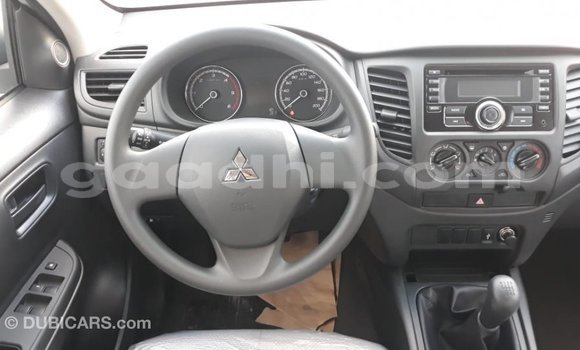 Buy Import Mitsubishi L200 White Car in Import - Dubai in Somalia Buy Import Mitsubishi L200 White Car in Import - Dubai in Somalia