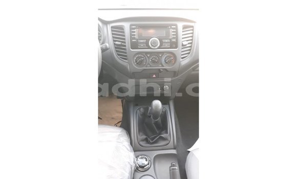 Buy Import Mitsubishi L200 White Car in Import - Dubai in Somalia Buy Import Mitsubishi L200 White Car in Import - Dubai in Somalia