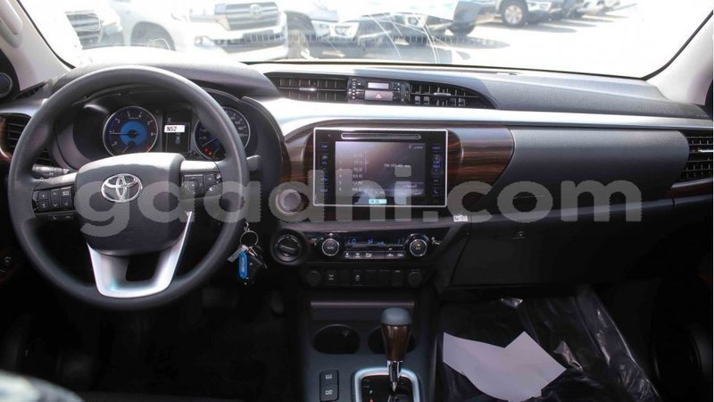 Big with watermark toyota hilux somalia import dubai 3627