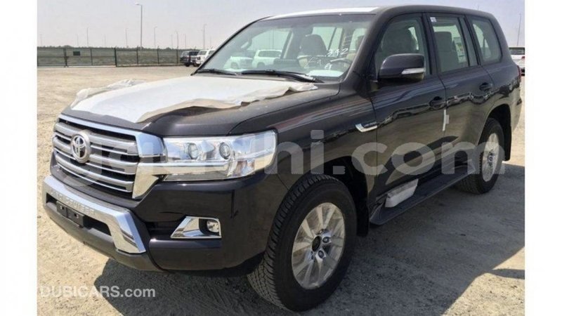 Big with watermark toyota land cruiser somalia import dubai 3635