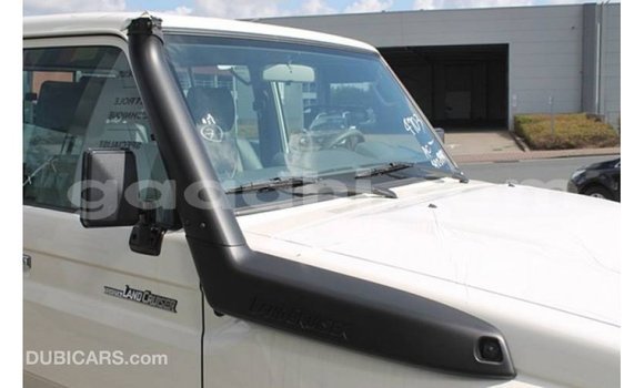 Buy Import Toyota Land Cruiser White Car in Import - Dubai in Somalia Buy Import Toyota Land Cruiser White Car in Import - Dubai in Somalia