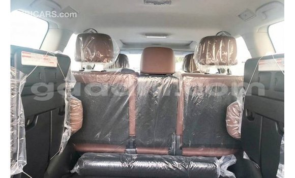 ይግዙ Imported Toyota Land Cruiser ጥቁር መኪና በ Import - Dubai በ ሶማሊያ ይግዙ Imported Toyota Land Cruiser ጥቁር መኪና በ Import - Dubai በ ሶማሊያ