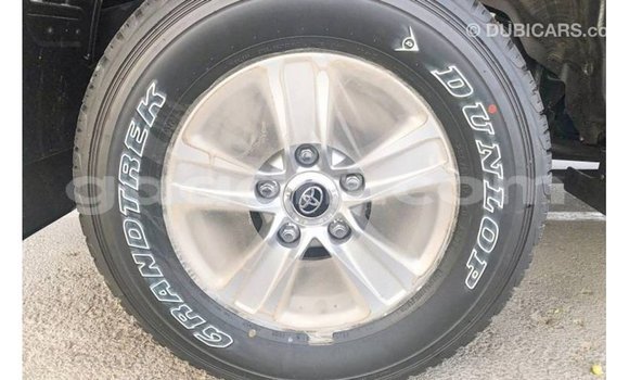 ይግዙ Imported Toyota Land Cruiser ጥቁር መኪና በ Import - Dubai በ ሶማሊያ ይግዙ Imported Toyota Land Cruiser ጥቁር መኪና በ Import - Dubai በ ሶማሊያ