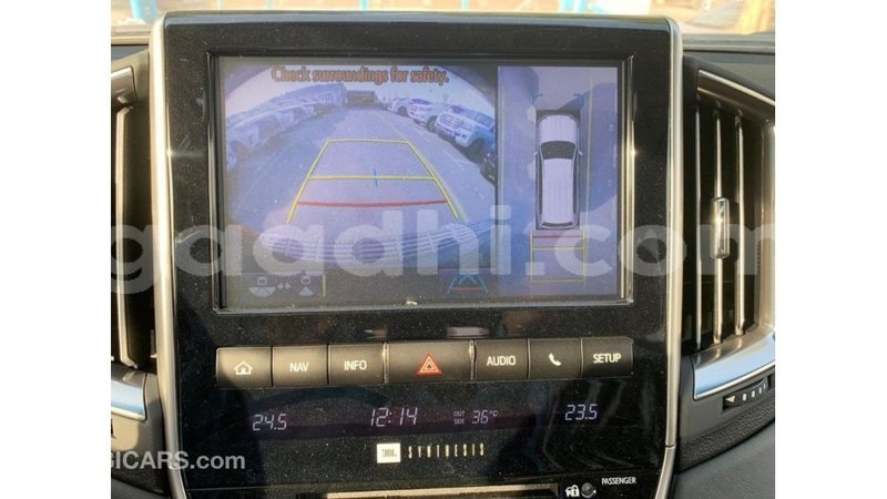 Big with watermark toyota land cruiser somalia import dubai 3649