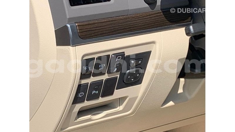 Big with watermark toyota land cruiser somalia import dubai 3655