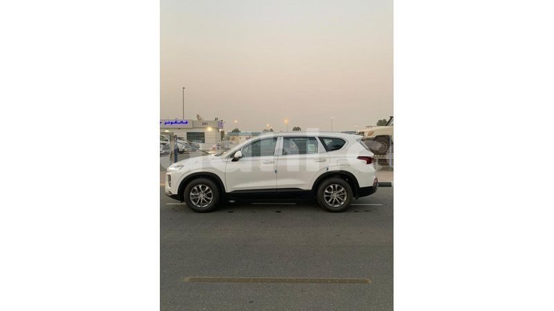 Big with watermark hyundai santa fe somalia import dubai 3667