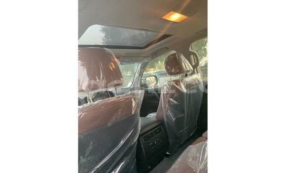 ይግዙ Imported Toyota Land Cruiser ጥቁር መኪና በ Import - Dubai በ ሶማሊያ ይግዙ Imported Toyota Land Cruiser ጥቁር መኪና በ Import - Dubai በ ሶማሊያ