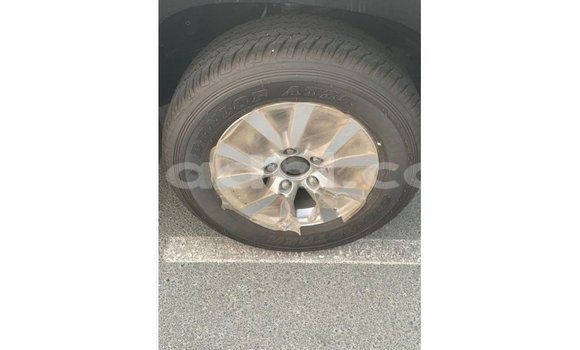 ይግዙ Imported Toyota Land Cruiser ጥቁር መኪና በ Import - Dubai በ ሶማሊያ ይግዙ Imported Toyota Land Cruiser ጥቁር መኪና በ Import - Dubai በ ሶማሊያ