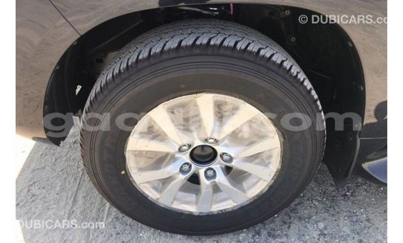 ይግዙ Imported Toyota Land Cruiser ጥቁር መኪና በ Import - Dubai በ ሶማሊያ ይግዙ Imported Toyota Land Cruiser ጥቁር መኪና በ Import - Dubai በ ሶማሊያ