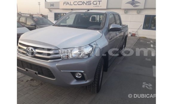 Imported Toyota Hilux Other Makiinaa iti Import - Dubai keessatti Somalia keessatti Imported Toyota Hilux Other Makiinaa iti Import - Dubai keessatti Somalia keessatti