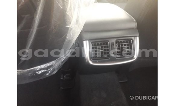 Imported Toyota Hilux Other Makiinaa iti Import - Dubai keessatti Somalia keessatti Imported Toyota Hilux Other Makiinaa iti Import - Dubai keessatti Somalia keessatti