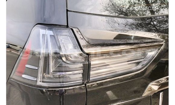 Imported Lexus LX Black Makiinaa iti Import - Dubai keessatti Somalia keessatti Imported Lexus LX Black Makiinaa iti Import - Dubai keessatti Somalia keessatti