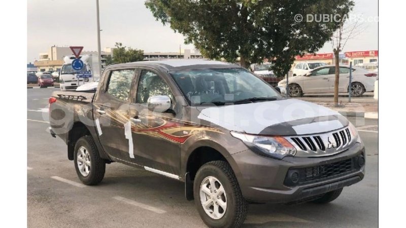 Big with watermark mitsubishi l200 somalia import dubai 3676