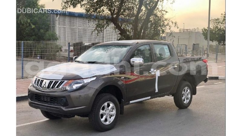 Big with watermark mitsubishi l200 somalia import dubai 3676