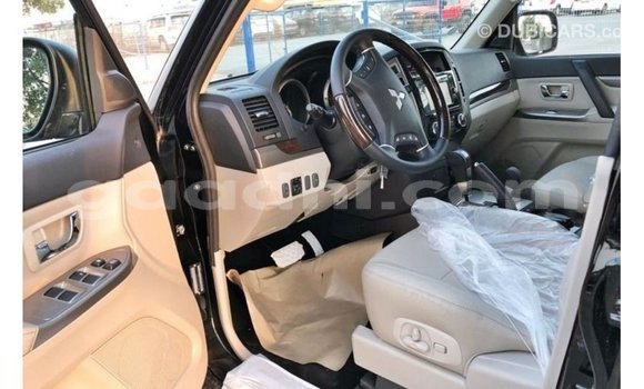 ይግዙ Imported Mitsubishi Pajero ጥቁር መኪና በ Import - Dubai በ ሶማሊያ ይግዙ Imported Mitsubishi Pajero ጥቁር መኪና በ Import - Dubai በ ሶማሊያ