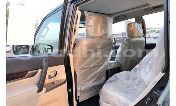 ይግዙ Imported Mitsubishi Pajero ጥቁር መኪና በ Import - Dubai በ ሶማሊያ ይግዙ Imported Mitsubishi Pajero ጥቁር መኪና በ Import - Dubai በ ሶማሊያ